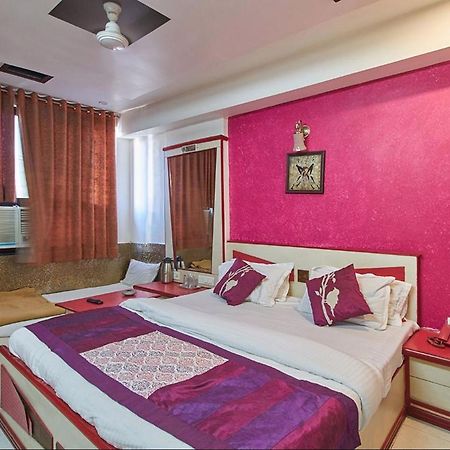 Hotel Liberty أحمد أباد المظهر الخارجي الصورة